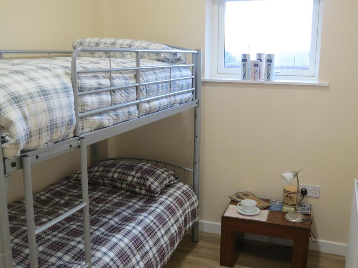The Attic At Edenmill Hostel Blanefield Exterior photo